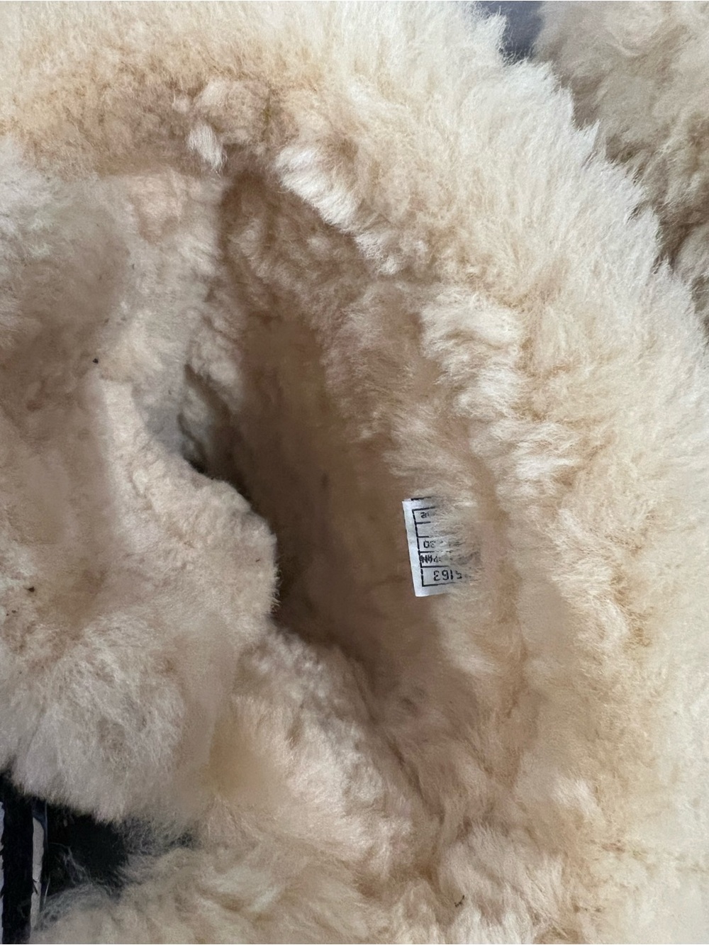 Ugg Boots - Picture 11 of 11